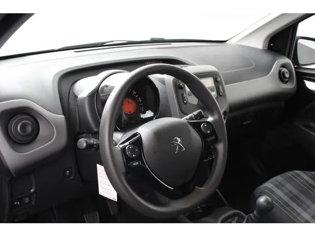 Peugeot 108 1.0 e-VTi Active  Airco Bluetooth Led 5 Deurs