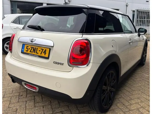 MINI Cooper 1.5 Chili Business 136PK | NL AUTO | Nette Staat | Elektrisch Schuif Kanteldak | Wired P...
