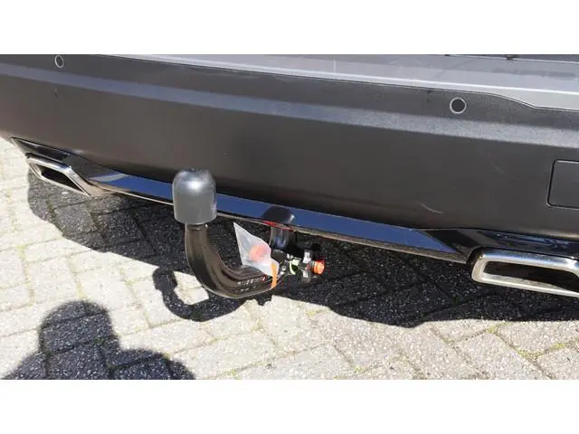 Peugeot 2008 1.2 Hybrid 145pk Allure Automaat | Afn Trekhaak