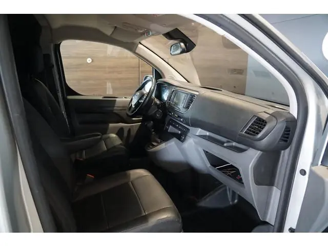 Toyota pro-ace