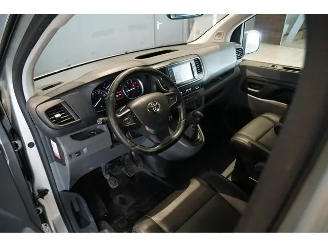 Toyota PROACE Worker 2.0 D-4D Professional Long + CAMERA / KEYLESS / NAVIGATIE