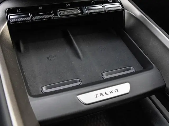 Zeekr 7GT