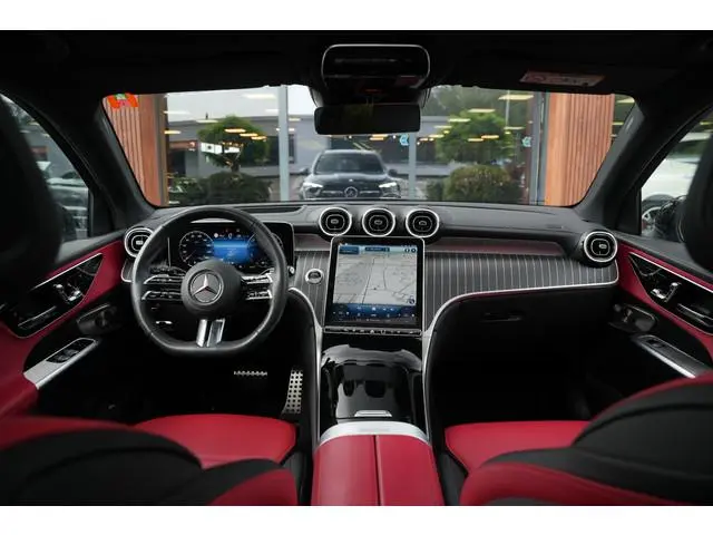 Mercedes-Benz GLC-klasse 400e 4MATIC AMG Line Panoramadak Burmester HeadUp Keyless Leer