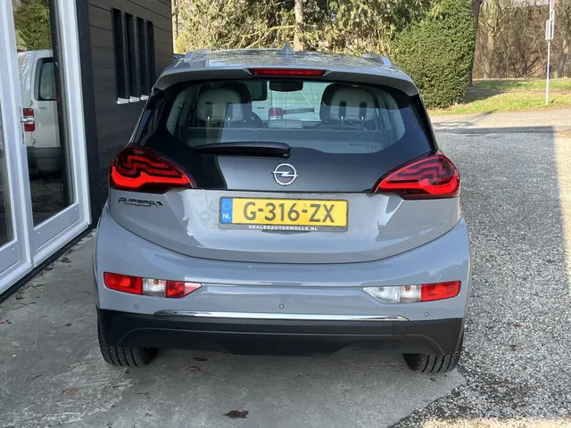 Opel Ampera-e