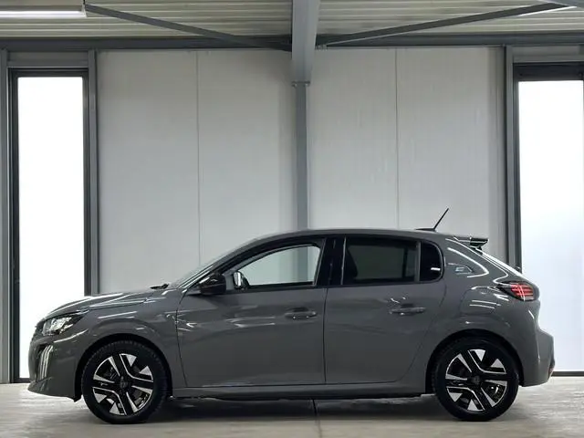 Peugeot e-208 EV E-Style Limited 50 kWh | Keyless | Verw. stoelen | Navi |