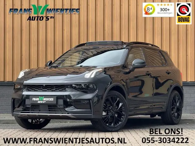 Lynk & Co 01 1.5 More | Panoramadak | Leder | 360° Camera | 20" Lichtmetaal | Infinity | Sfeerverlic...