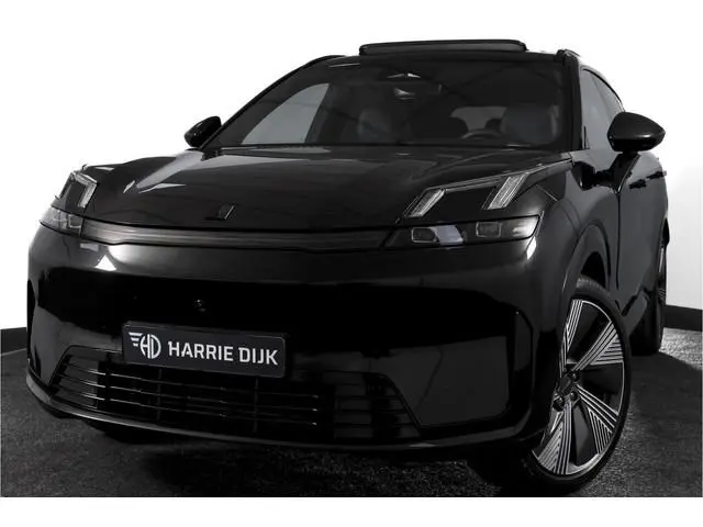 Lynk & Co 08