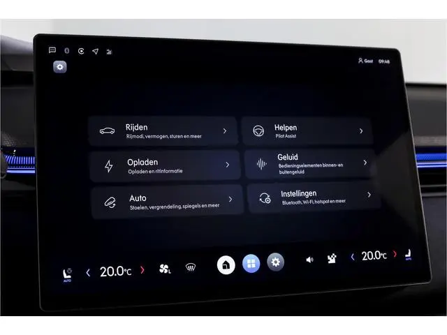 Lynk & Co 08