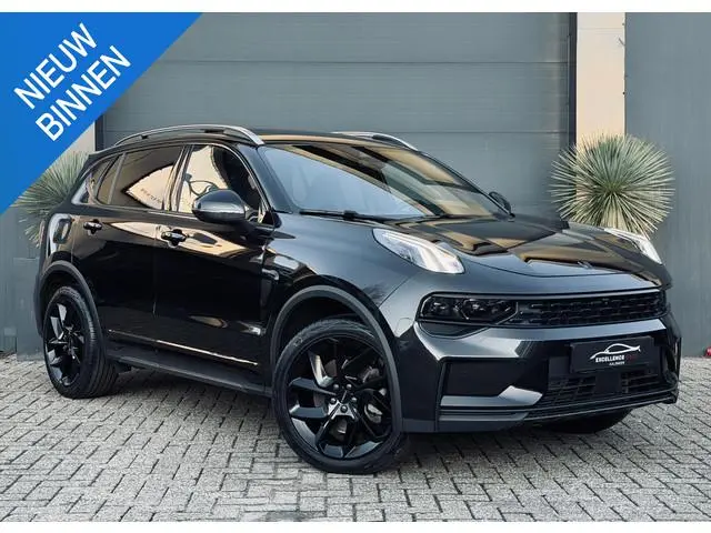 Lynk & Co 01 Pano/Navi/Camera/BlackStyle