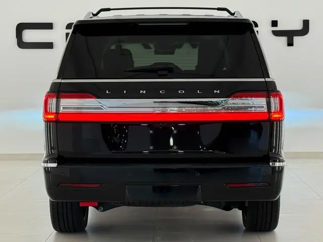 Lincoln Navigator