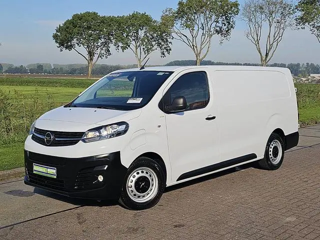 OPEL VIVARO-E L3H1 75 kWh Long Range Snelladen Airco PDC Achterdeuren Automaat 136 PK!
