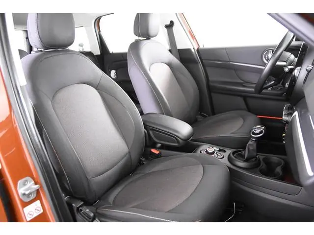 MINI Countryman Cooper S E ALL4 *1ste Eigenaar*Navigatie*4x4*PDC*