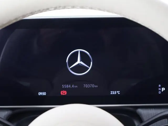 Mercedes-Benz EQS