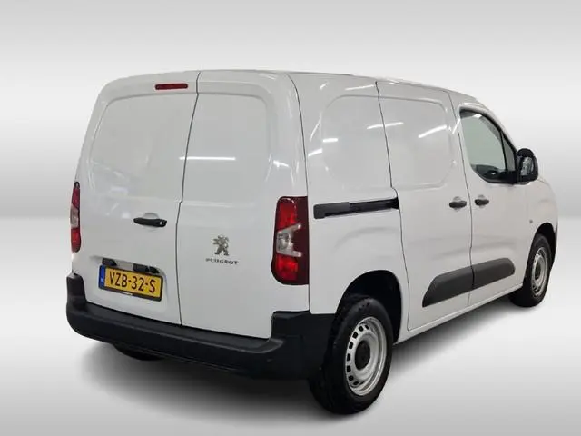 Peugeot Partner 1.2 PureTech 110pk S&S L1 Benzine 10dkm