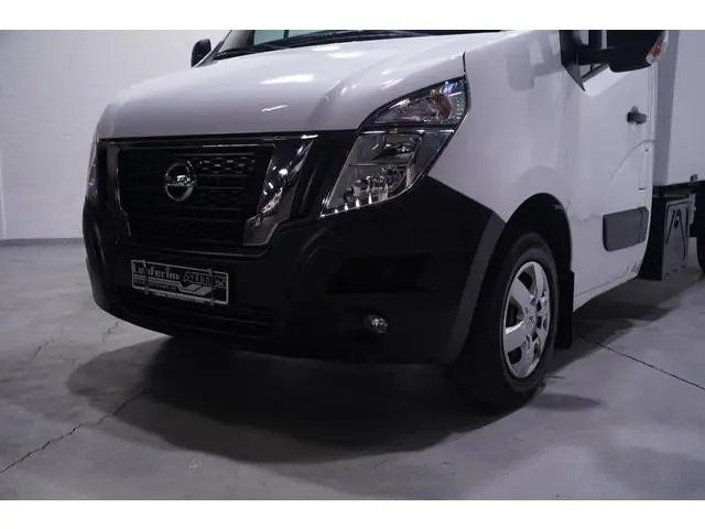 Nissan Interstar