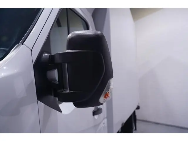 Nissan Interstar
