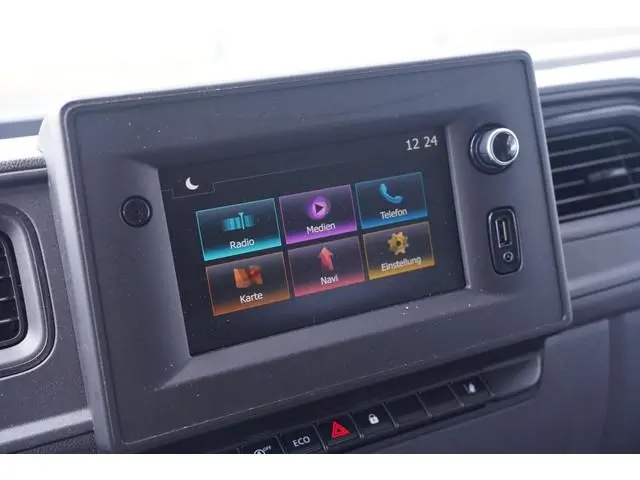 Nissan Interstar