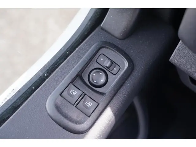 Nissan Interstar