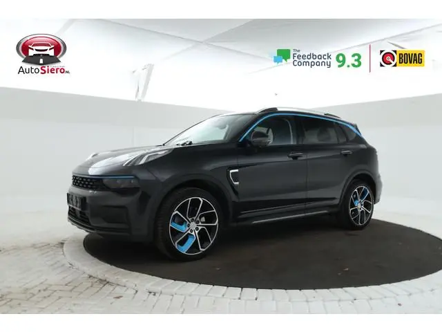 Lynk & Co 01 1.5 360 Graden, Navigatie, Climate, Full black