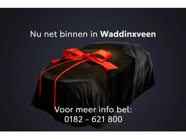 Toyota C-HR 1.8 Hybrid Executive, Leer pakket, Trekhaak , Apple Carplay / Android Auto, BSM.