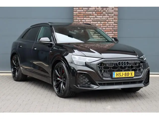 Audi Q8 55 TFSI e Quattro Pro Line S | Luchtvering | Achterasbesturing | ACC | Bang&Olufsen | Trekha...