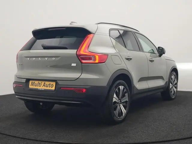 Volvo XC40 T5 Plus Dark PHEV 262pk Dealer O.H. | Adaptive Cruise | 360 Camera | Harman / Kardon | Le...