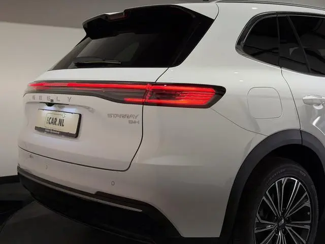 Geely Starray EM-i