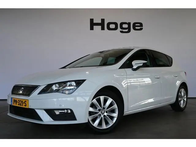 SEAT Leon 1.0 EcoTSI Automaat Style Business Intense Clima Cruise control Navigatie PDC Licht metaal...