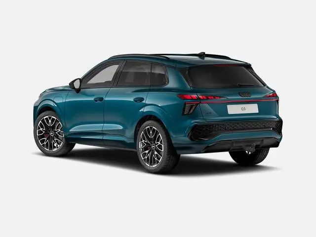 Audi Q3 1.5 200kW e-hybrid S edition 272 PK · Glazen panoramadak · Tech Pro · MMI experience pro