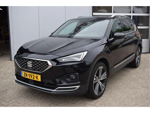 SEAT Tarraco 2.0 TSI 4DRIVE Xcellence 7p. | NL-Auto | Trekhaak | Panoramadak
