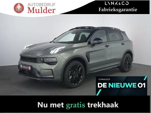 Lynk & Co 01 1.5 More | Trekhaak | Pano | Leer | Stoelverwarming | ACC |
