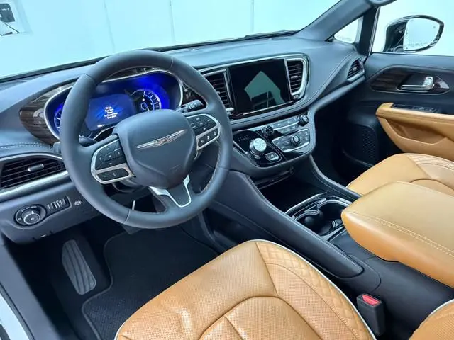 Lancia Voyager