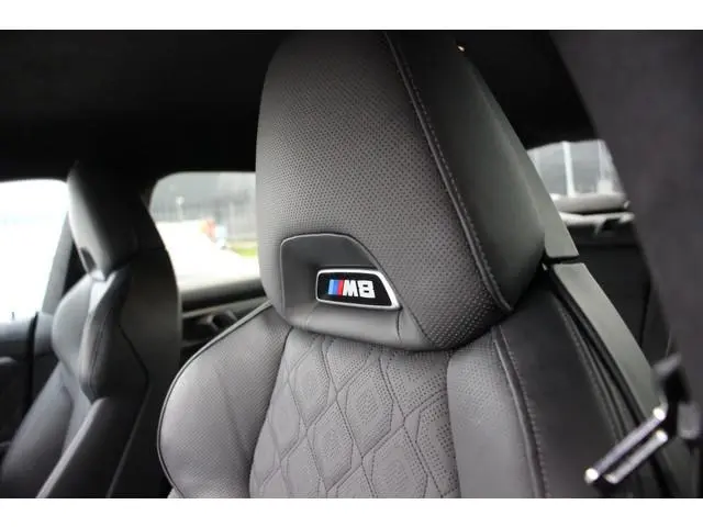 BMW M8