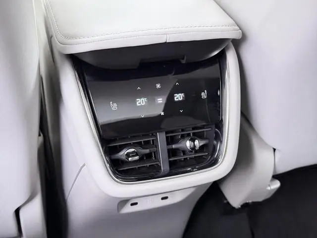 Volvo EX90