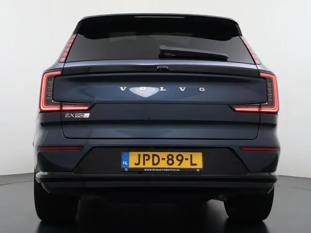 Volvo EX90