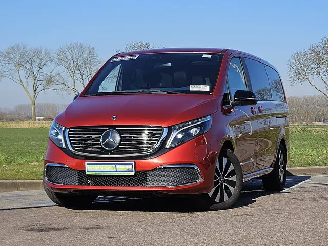 MERCEDES-BENZ EQV 300 6-zits pano navi l2!