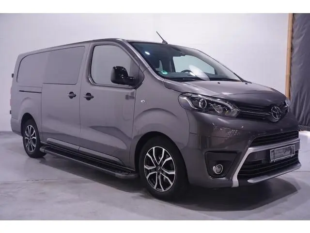 Toyota pro-ace