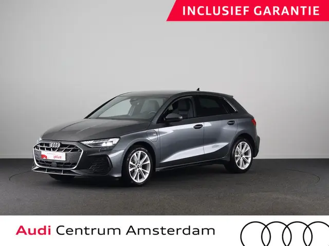 Audi A3 Sportback 40 TFSI e S edition 204pk | Adaptive cruise control | Afgevlakt stuur | Audi sound...