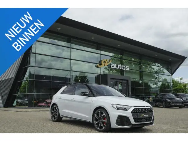 Audi A1 Sportback 35 TFSI 150pk S-line Dynamic pack Camera Virtual cockpit 18" LMV 1e eigenaar NLaut...