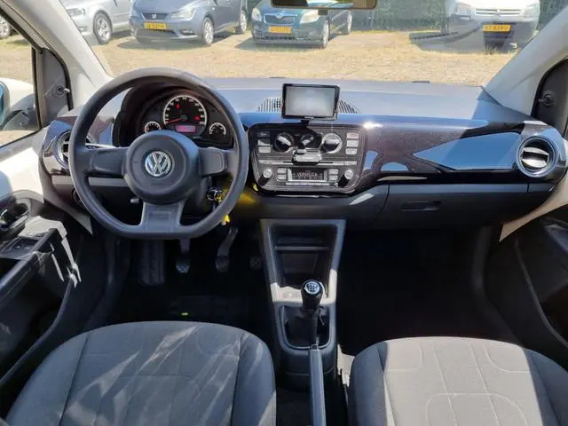 Volkswagen up!