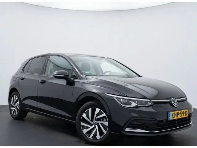 Volkswagen Golf eHybrid PHEV 204PK DSG STYLE NAVI/CAMERA/CARPLAY SFEER VERL