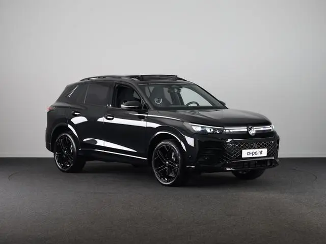 Volkswagen Tiguan R-Line Edition 1.5 eHybrid 200 kW / 272 PK SUV 6 v Head-Up Display | Panoramadak |...