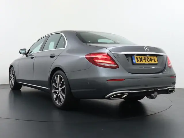 Mercedes-Benz E-klasse 350 e Avantgarde Trekhaak Widescreen Sfeer verlichting 360 Camera