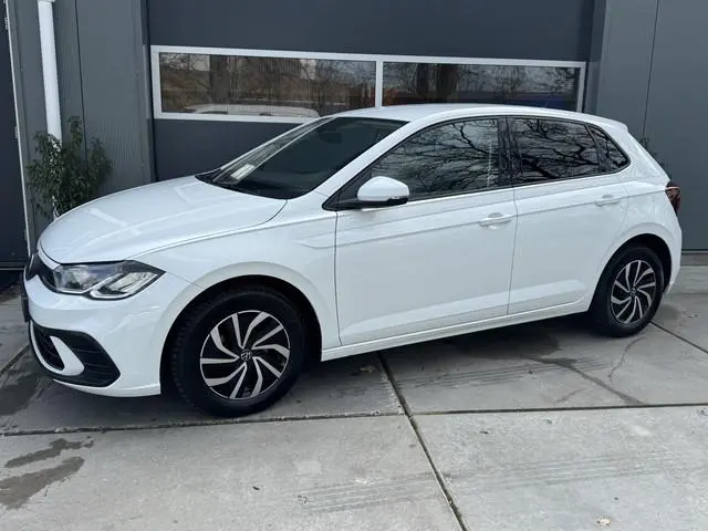 Volkswagen Polo 1.0 TSI 95pk H5 Life Business Climate control Stoelverwarming Navigatie
