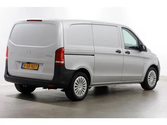 Mercedes-Benz Vito 114 CDI 136pk Compact 9G Automaat 2x Schuifdeur/LED/Camera/Navi/Inrichting 05-202...