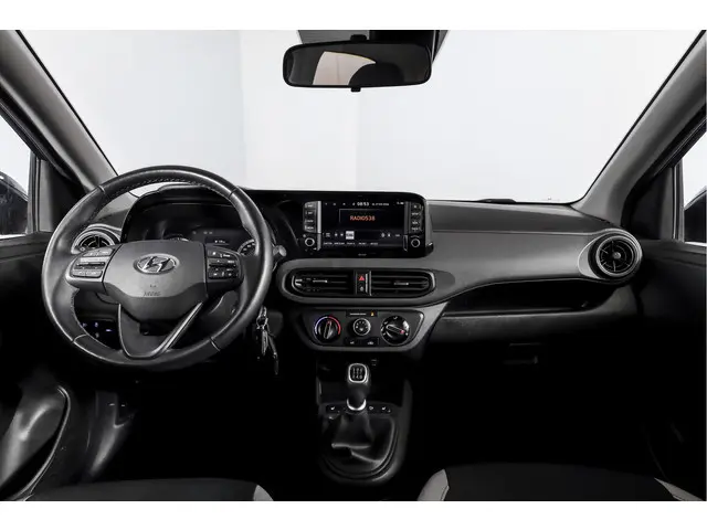 Hyundai i10 1.0 Comfort Smart | Cruise | Stoel-+Stuurverw. | PDC | Camera | NAV + App. Connect | Air...