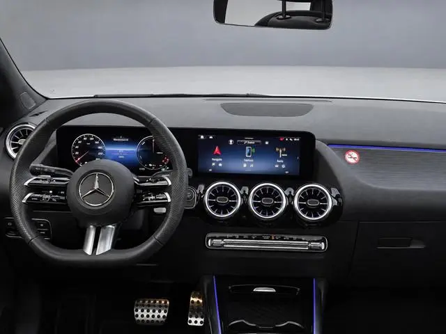 Mercedes-Benz B-klasse 250 e Business Solution AMG | Night Pakket | Winter Pakket | Panoramadak | Do...