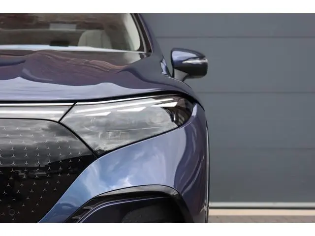 Mercedes-Benz EQS