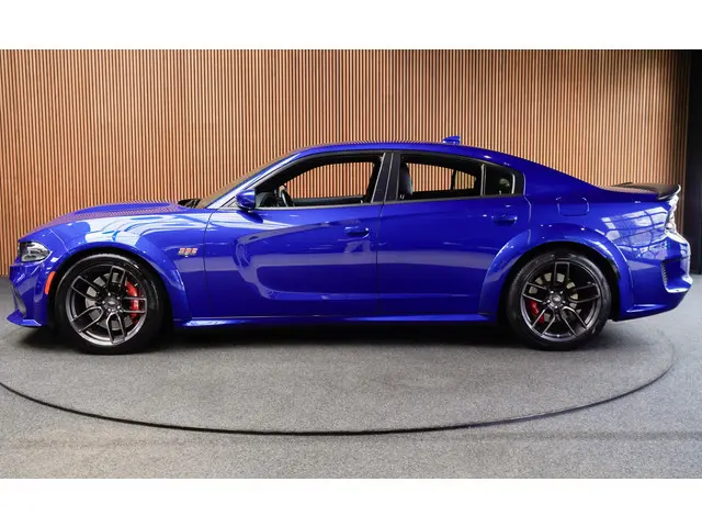 Dodge Charger SRT 392 6.4L Hemi 485pk Aut. Leer Navi Camera Xenon PDC Memory seats Stoelverwarming v...
