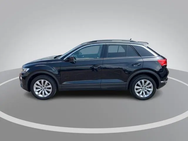 Volkswagen T-Roc 1.5TSI 110KW/150PK DSG Style · Apple/Android Car Play · Trekhaak · Navigatie ·